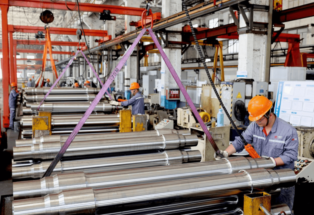 平凡亦有光<strong></p>
<p>光繪機(jī)</strong>！他們用堅守繪就“最美風(fēng)景線”:光繪機(jī)
