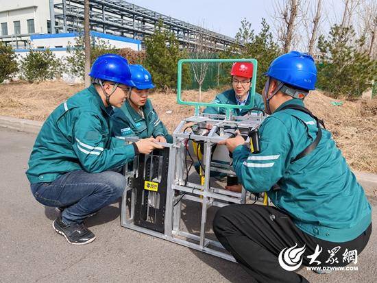 淄博首次開展帶電線路“無人機+機器人”X光檢測:光繪機